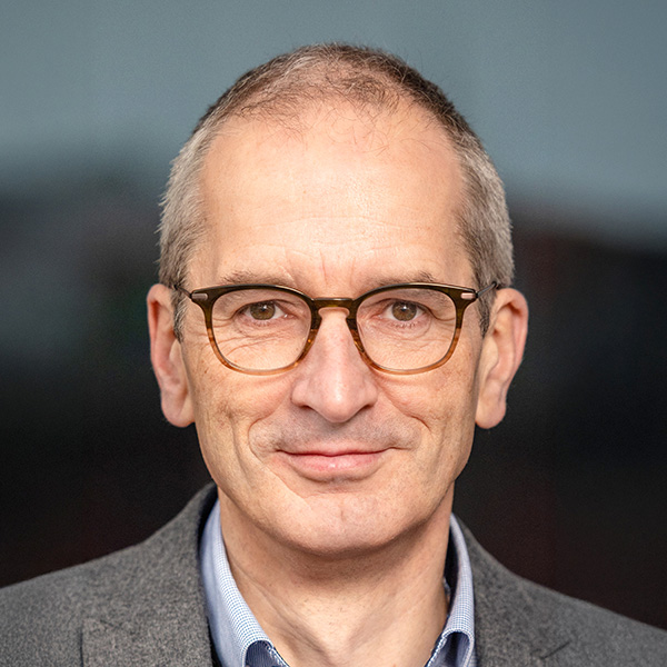 Dr. Volker Schultz,